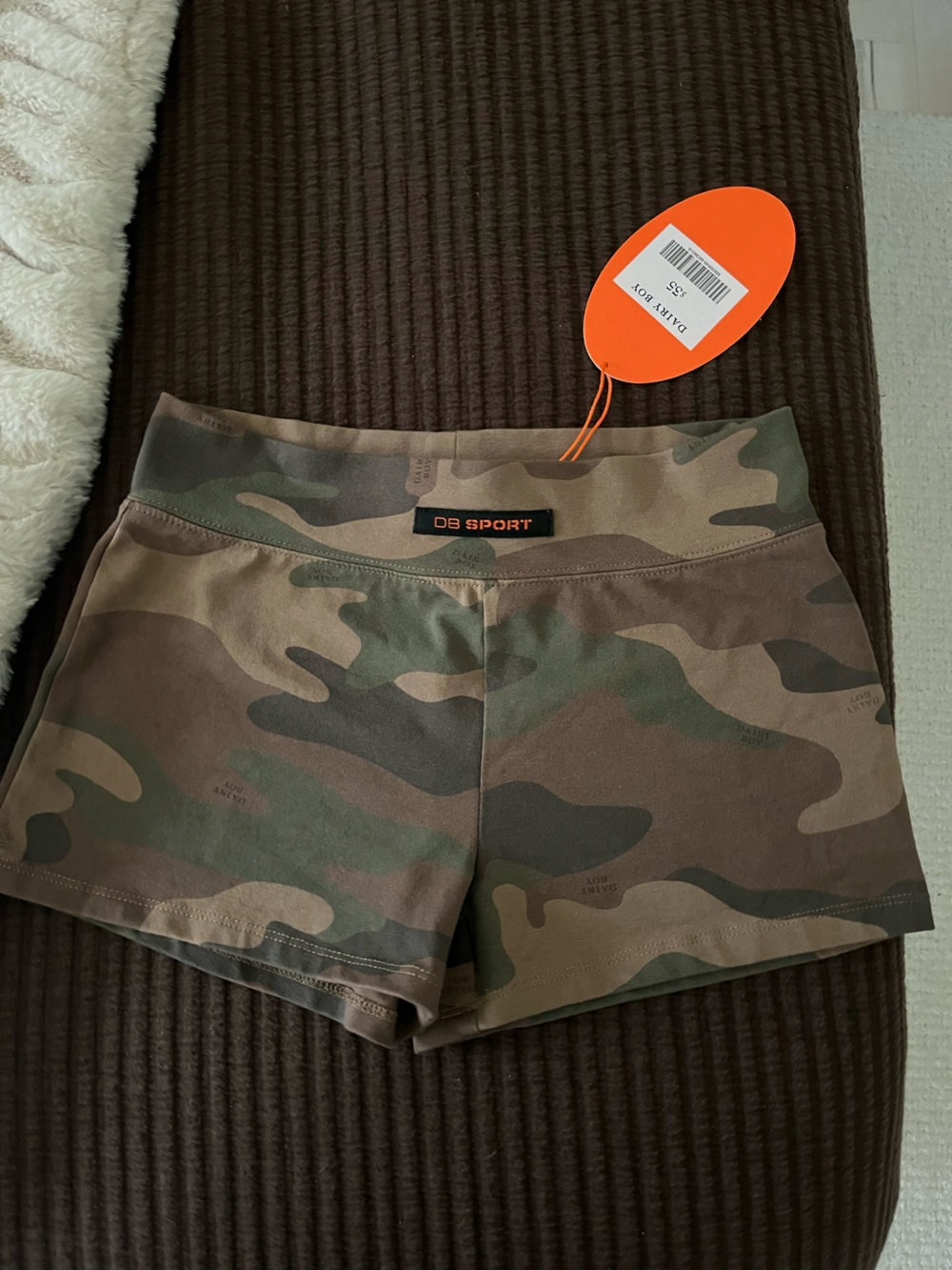 DB SPORT Women's Camo Performance Shorts - Green/Brown